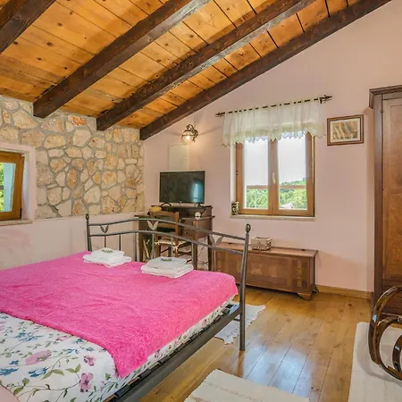 Case de vacanță In With Wifi *