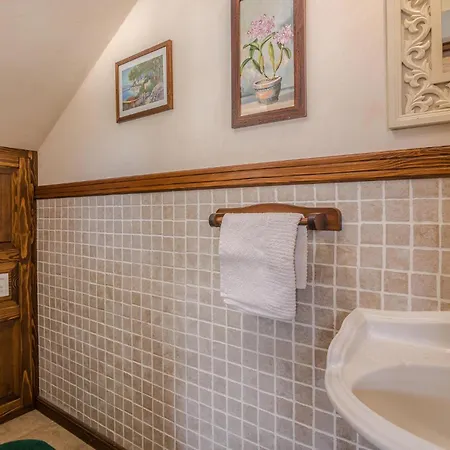 In With Wifi Case de vacanță Gostinjac