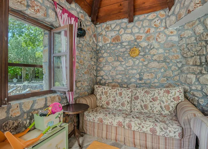 Holiday home In With Wifi